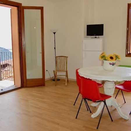 Ferienwohnung Casa Patrizia Sueglio Exterior foto
