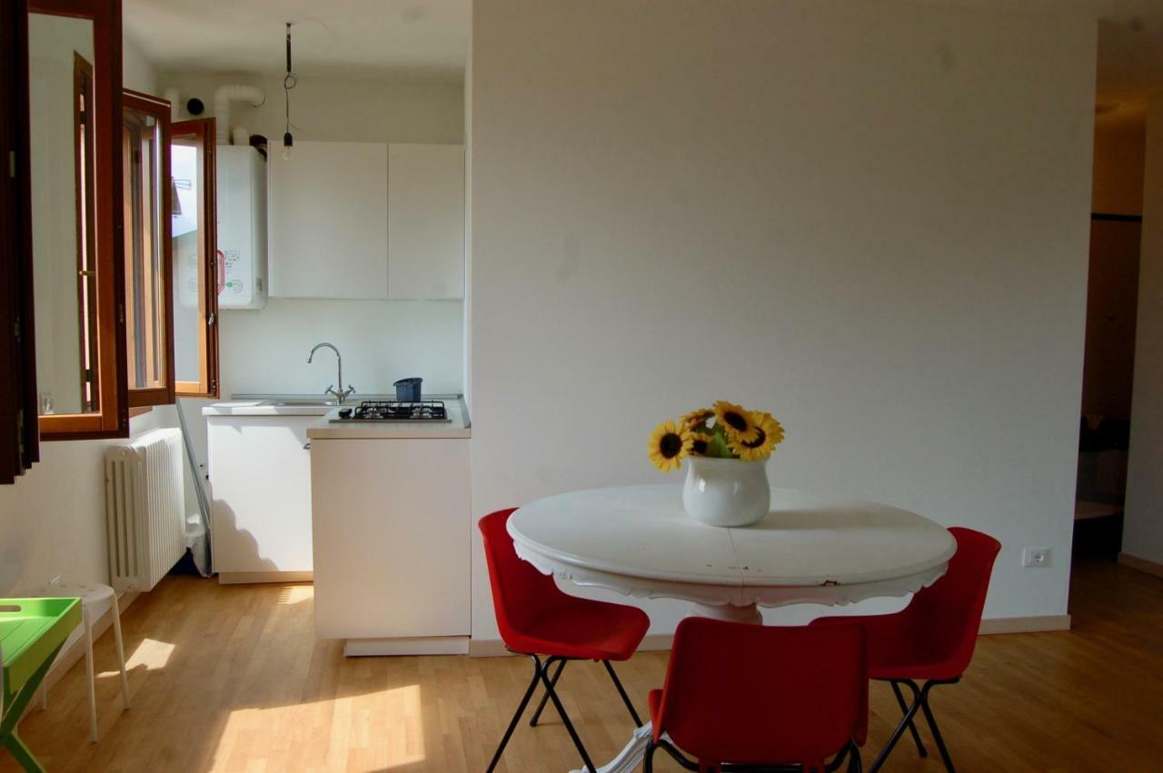 Ferienwohnung Casa Patrizia Sueglio Exterior foto